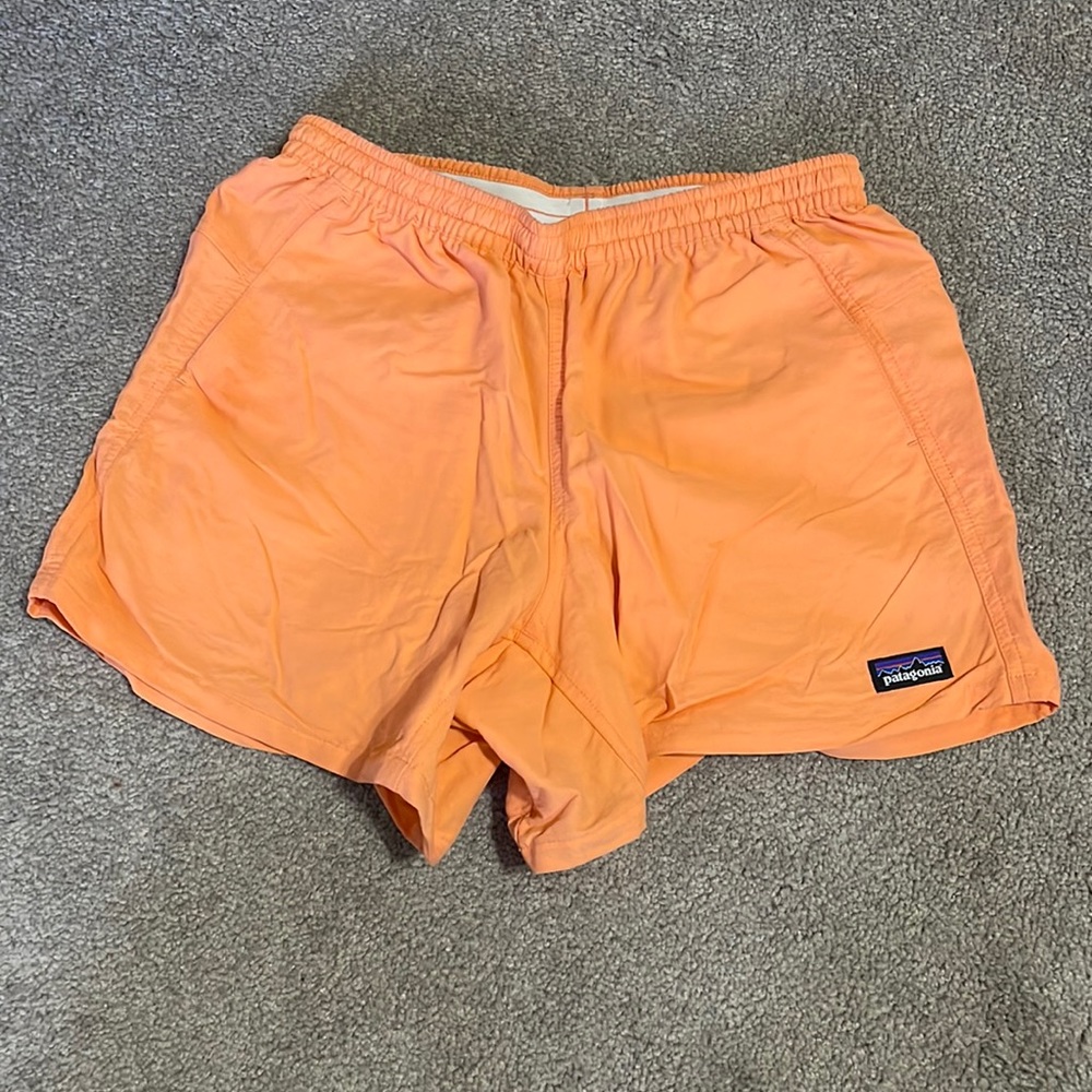 Women’s Patagonia Barely Baggies shorts (2.5inch)